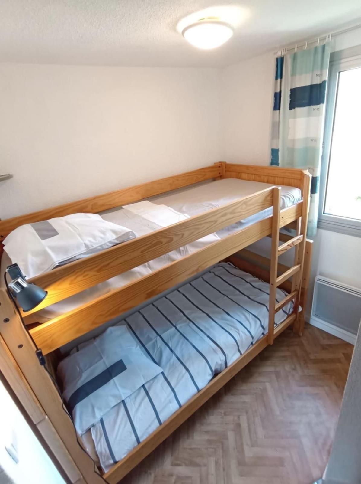Apartment T2 sleeping corner 45 places beautiful view Embrun Extérieur photo